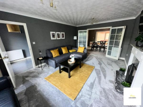 Long term stays - Heathrow&Legoland - Sleeps 10 - W Parking